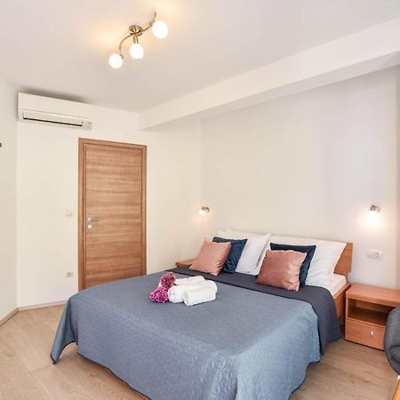Seaside Apartment Lucie 로크바 로고즈니차 외부 사진